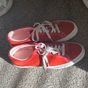 Converse one star pink and red